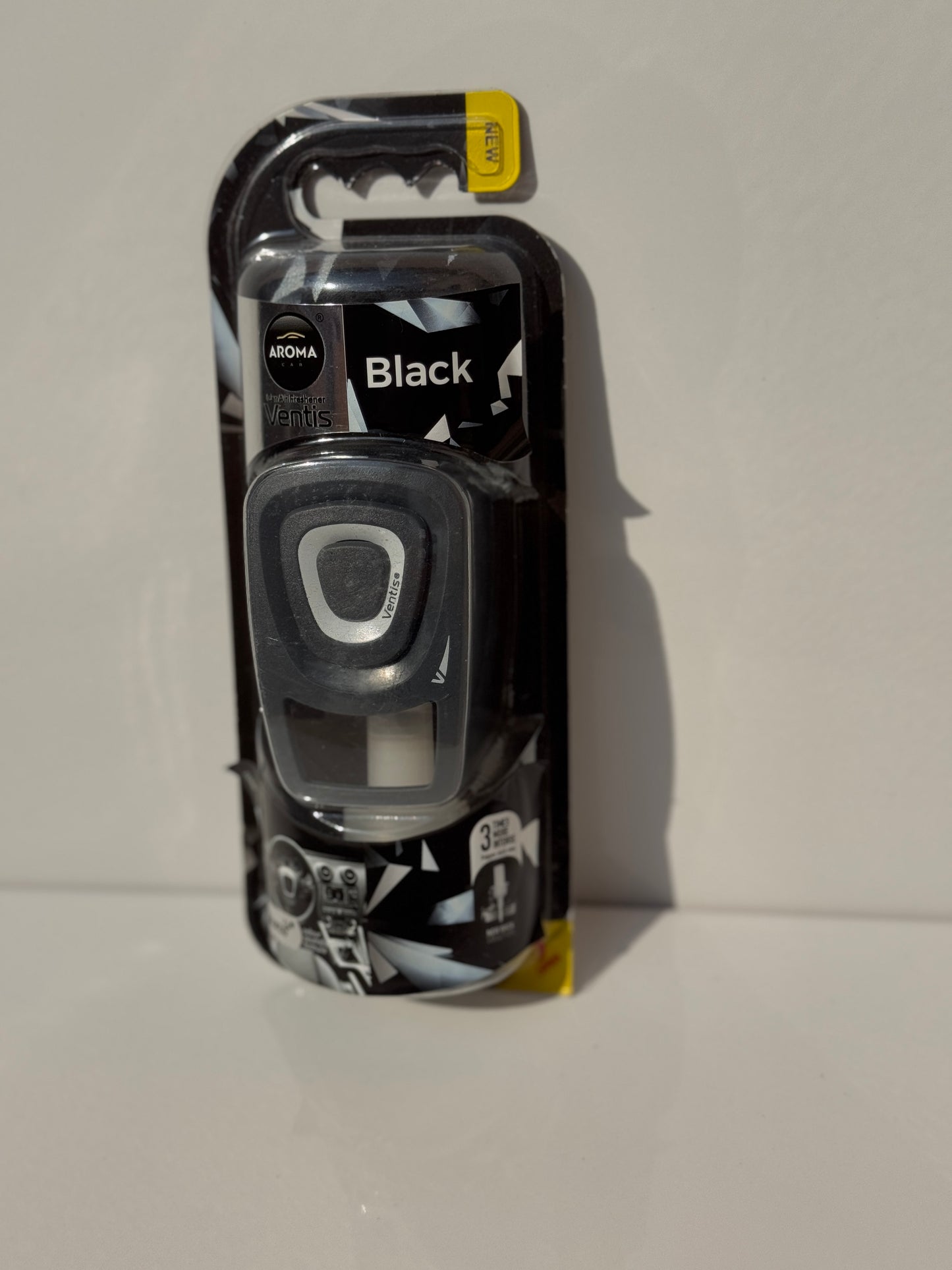 Bold and sophisticated Aroma Ventis Air Freshener in 'Black' scent for car and home.