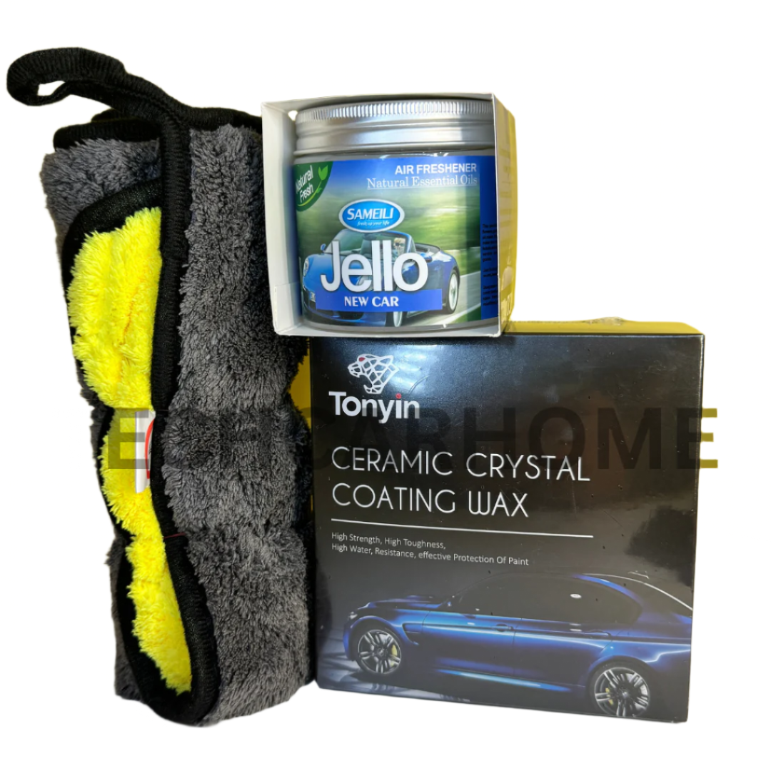 Car care essentials – Gloss & Fresh bundle for quick shine and new car fragrance.