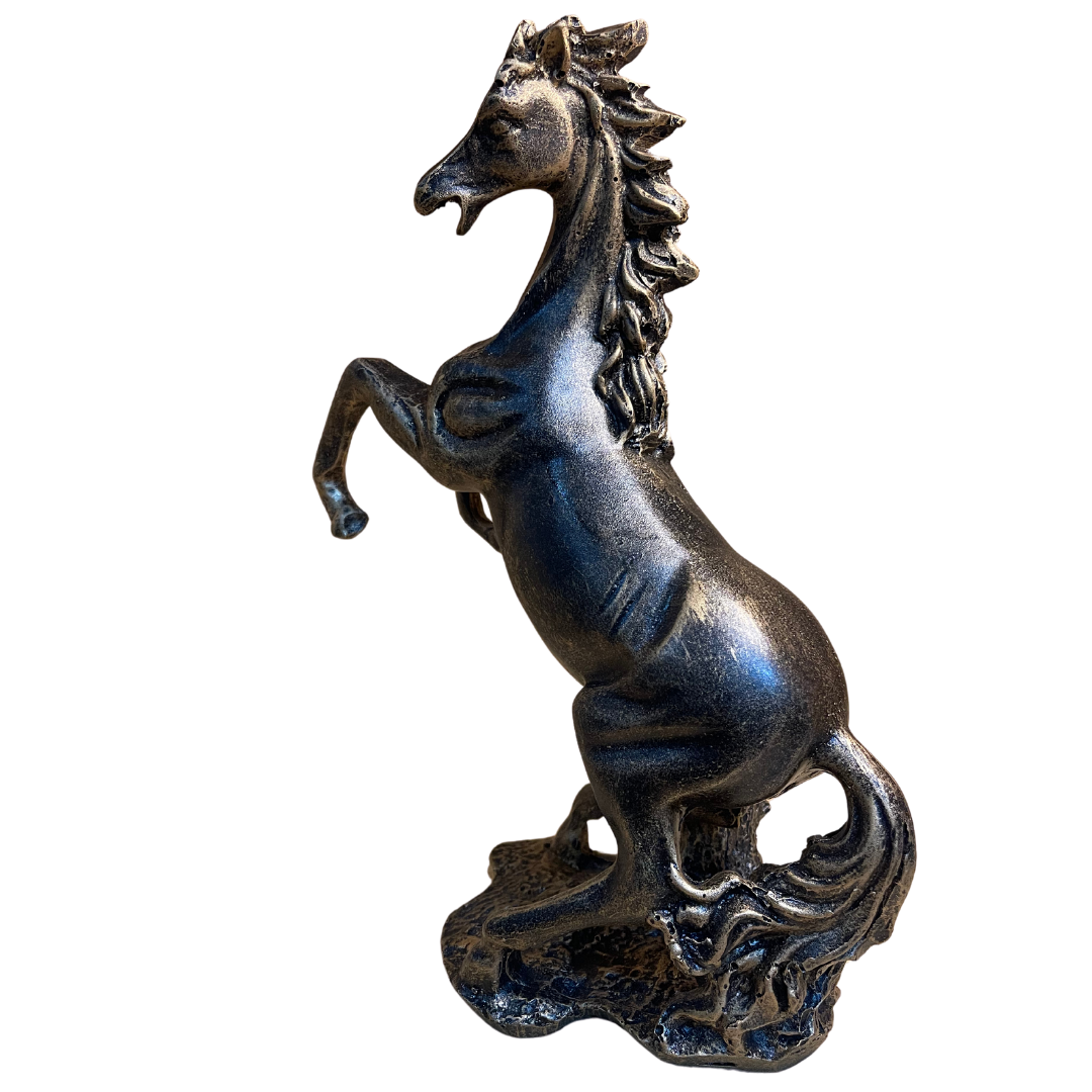 Side view of the Modern Horse Statue highlighting its smooth and modern design.