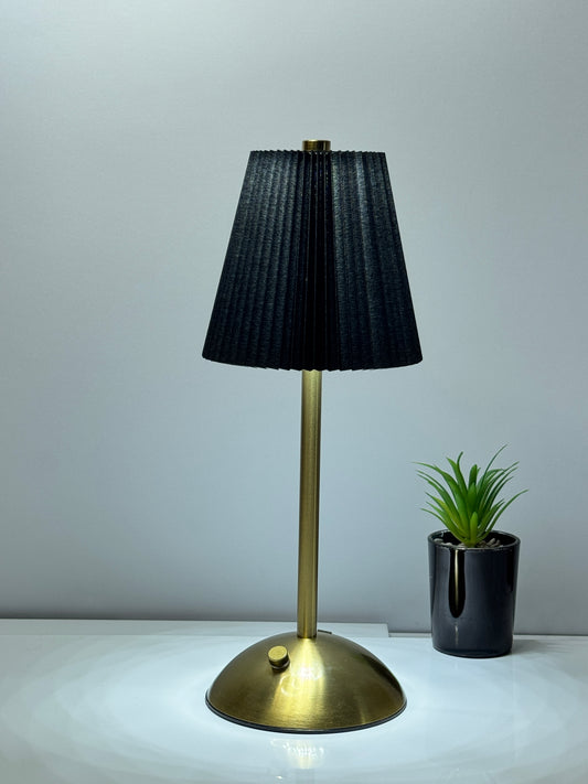 Black Crystal Diamond Touch Lamp – USB powered, color-changing, dimmable bedside lamp | TechCarHome.
