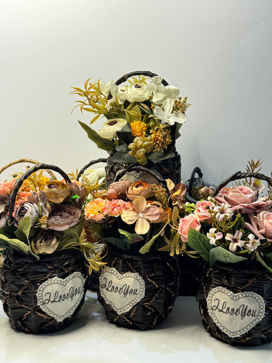 Cute Woven Flower Basket with Handle – Decorative Storage & Plant Holder | Tech Car Home Pakistan