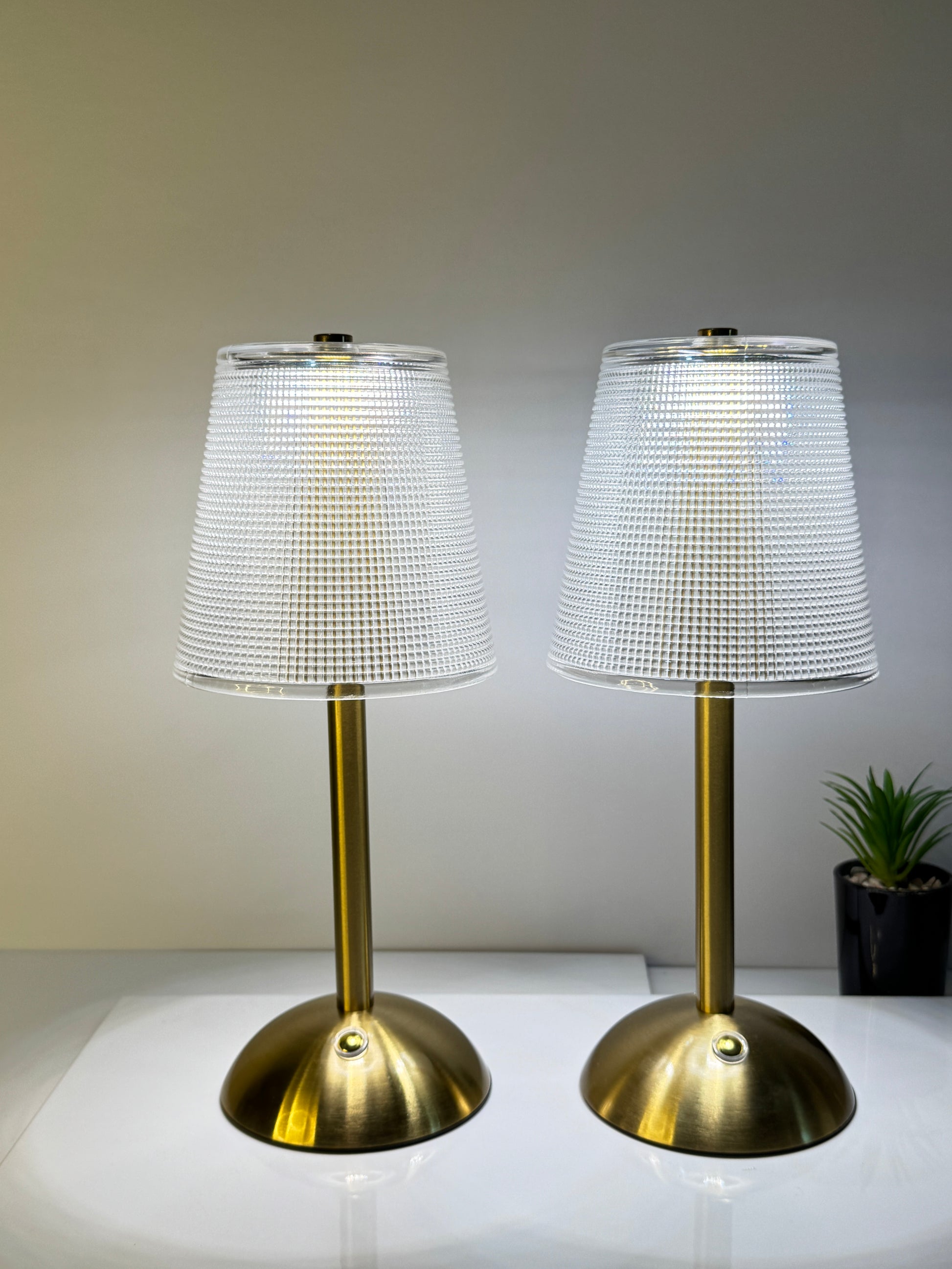 Minimalist LED Nightstand Lamp – Soft Ambient Lighting with Adjustable Brightness | TechCarHome.