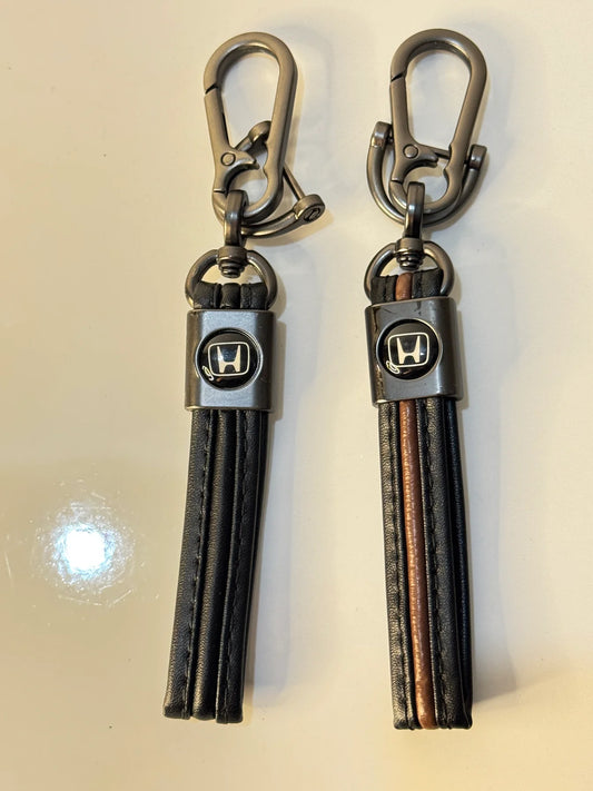 Premium Leather Line Keychain – HONDA Logo