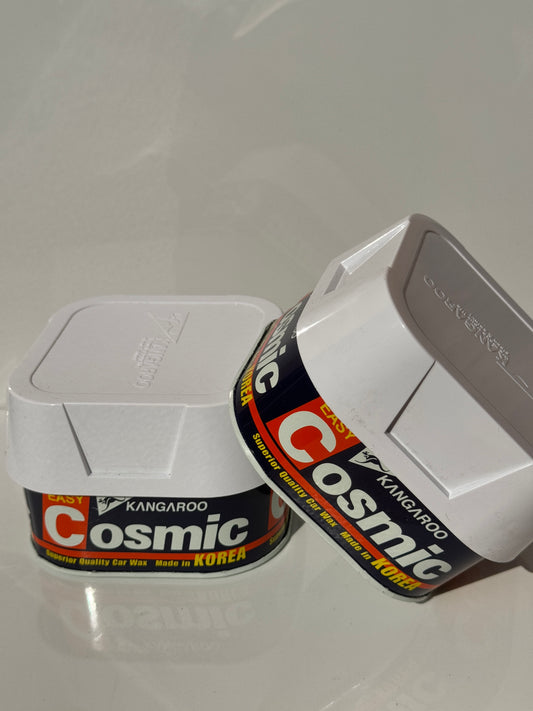 kangaroo cosmic wax bottle displayed, highlighting its quick and easy car polishing formula.
