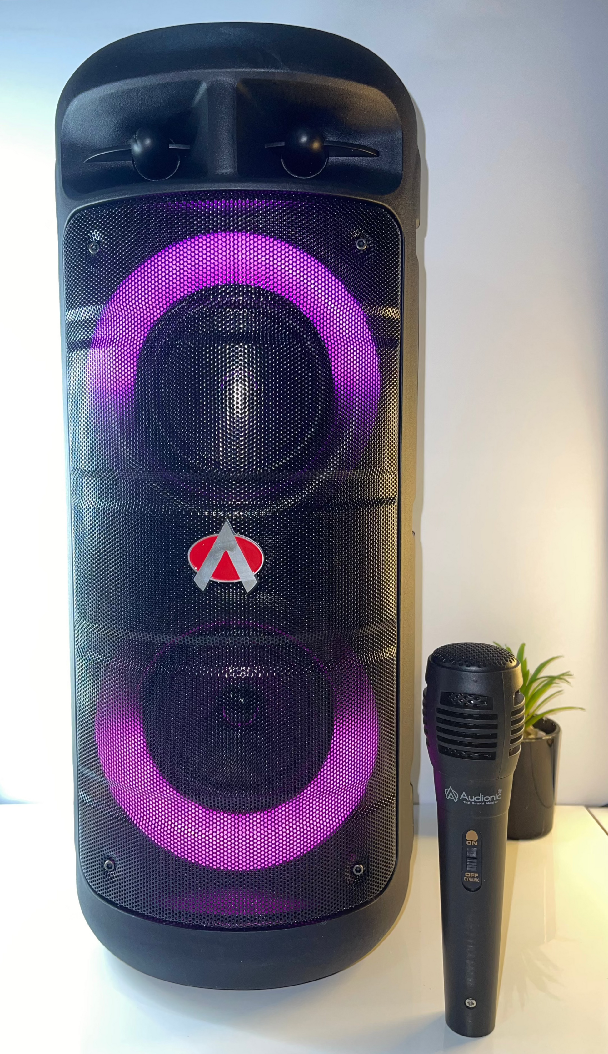 speaker by techcarhome.com